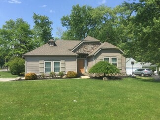 4980 Tippecanoe Rd, Youngstown, OH 44511