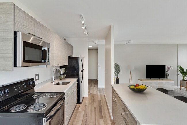 The Pavilion, Detroit, MI 48207 - photo 5