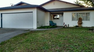 230 Cedar St, Vacaville, CA 95688