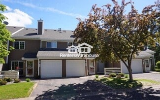 9952 Fillmore St NE, Blaine, MN 55434