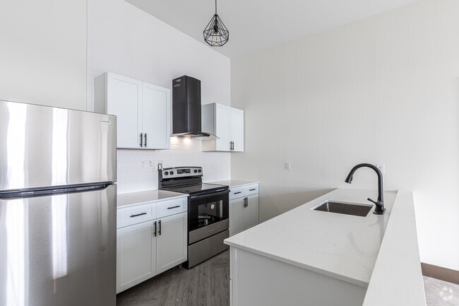 1BR, 1BA - Kitchen