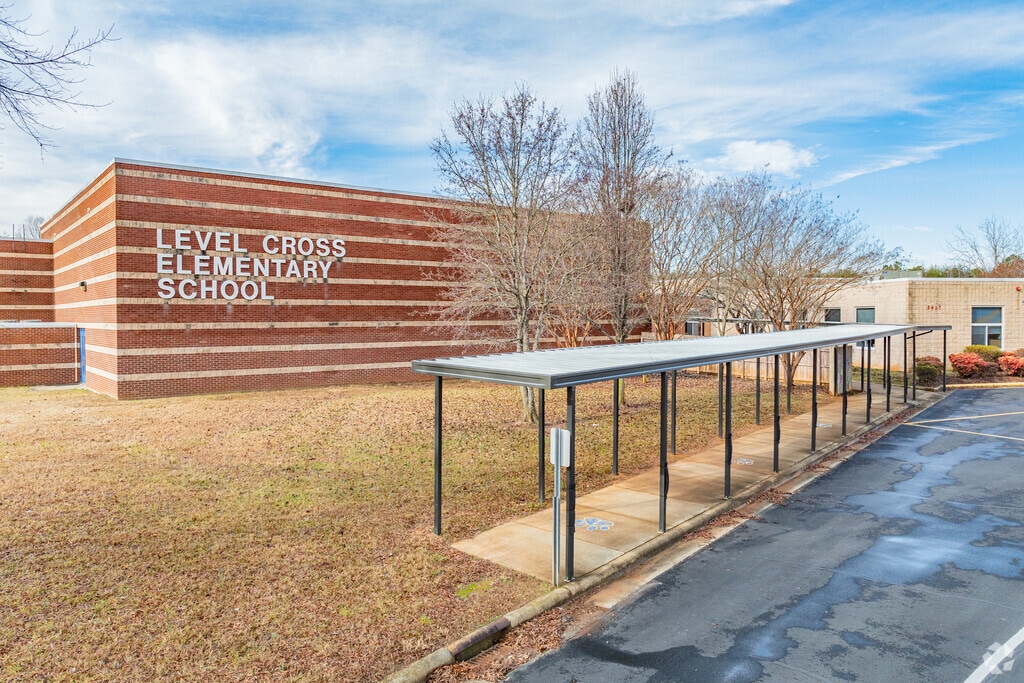 Level Cross Elementary School, Rankings & Reviews