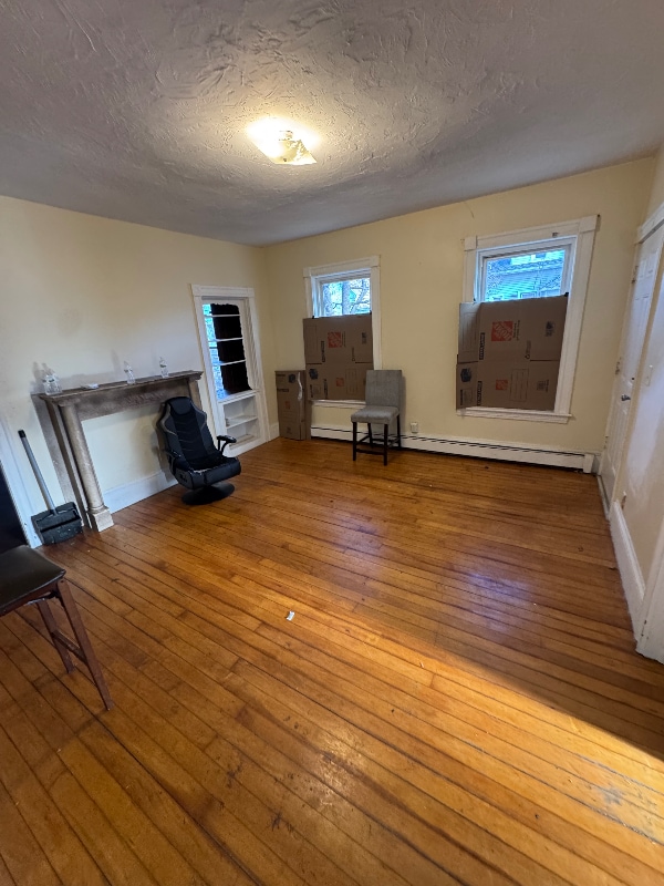 21 Branch St Unit 1, Worcester, MA 01604