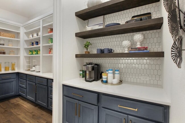 5310 Dream Ct, Manvel, TX 77578 - photo 7