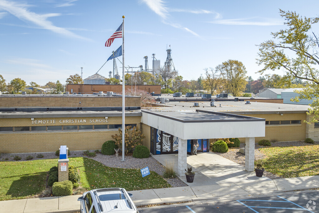 DeMotte Christian School