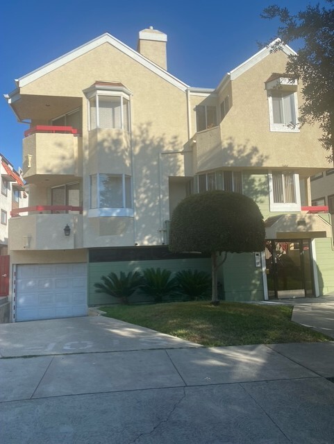 1050 Thompson Ave, Glendale, CA 91201