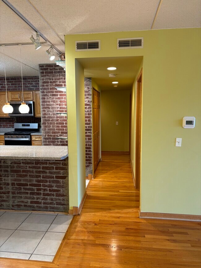 2919 N Harlem Ave, Chicago, IL 60707 - photo 5