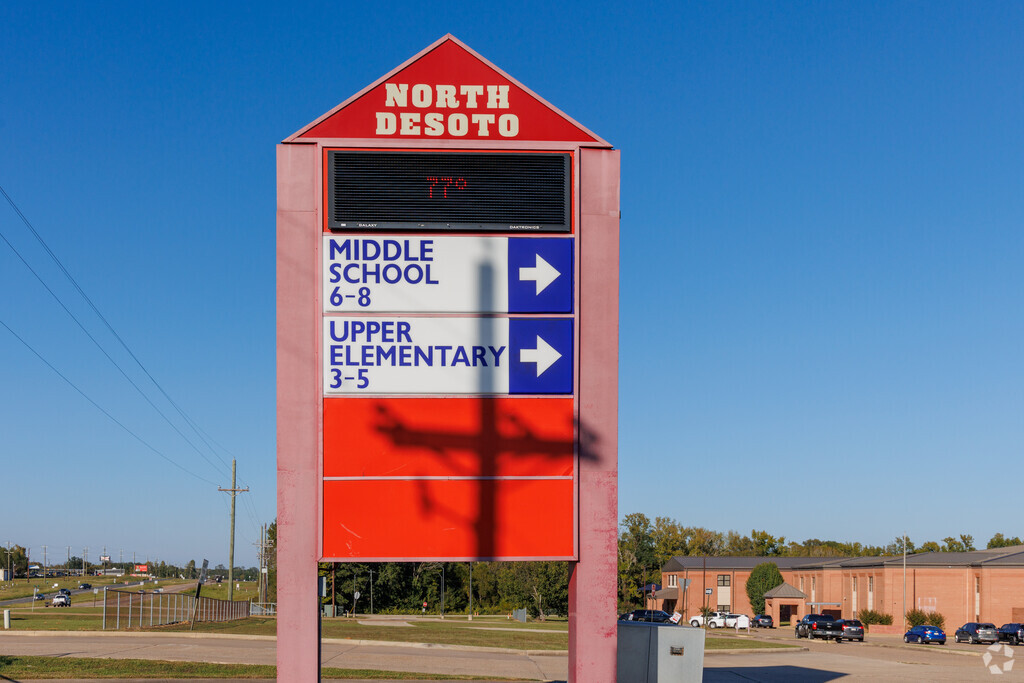 North DeSoto campus comprises Elementary, Middle and High Schools and Griffin Stadium.