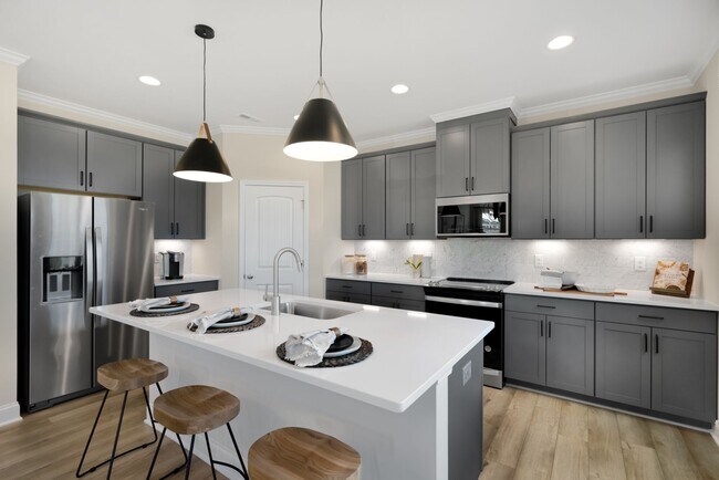 139 Fast Pitch Ln unit 36486062, Four Oaks, NC 27524 - photo 7