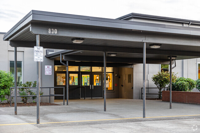 Calapooia Middle School in Albany, OR is home of the Cougars.
