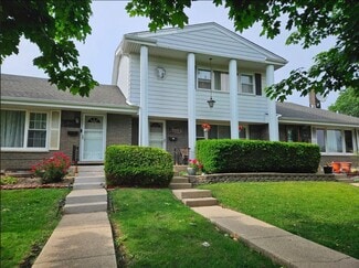 7108 W Niles Ave, Niles, IL 60714