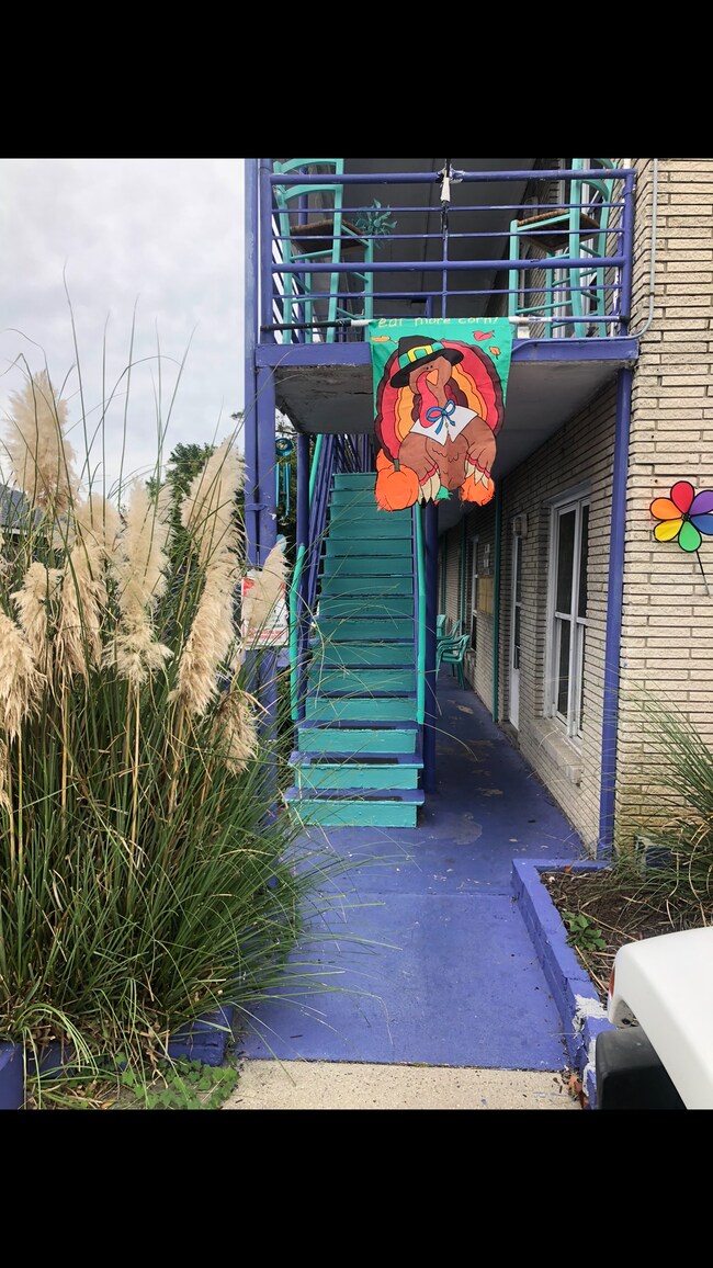 1204 Hillside Ave Unit 1, Norfolk, VA 23503