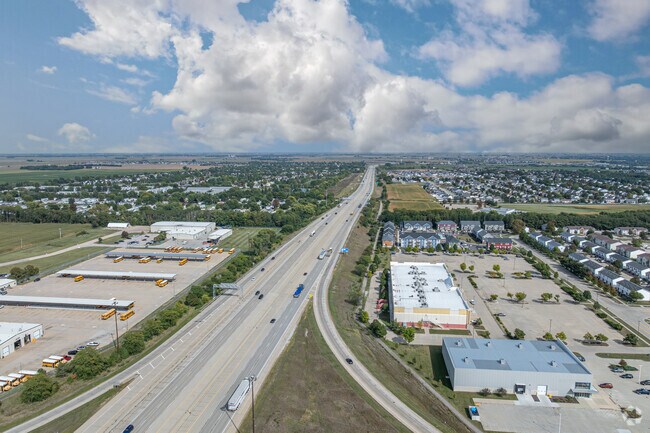 The Innovation District is conveniently located just miles from Interstate 55.