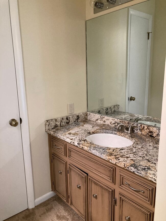 185 Eagle Peak Cir, Dadeville, AL 36853 - photo 5