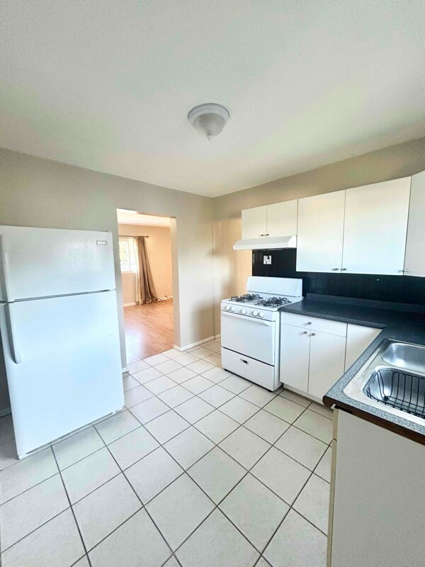 718 Virginia Ave unit 2, Rochester, PA 15074 - photo 6