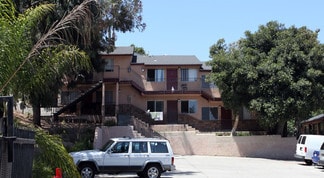 4960 Auburn Dr, San Diego, CA 92105