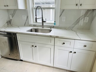 22 Sunset Rd, Cambridge, MA 02138