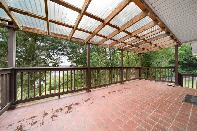 Covered tiled deck
