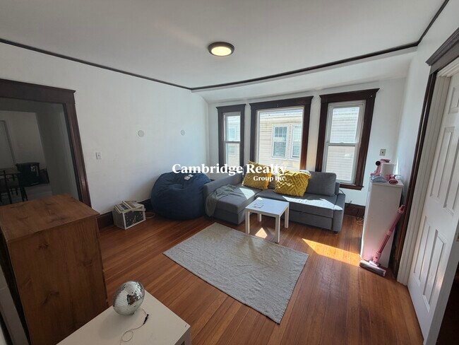 100 W Adams St unit 1A, Somerville, MA 02144 - photo 7