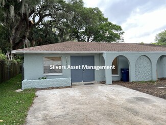 5026 30th St W, Bradenton, FL 34207