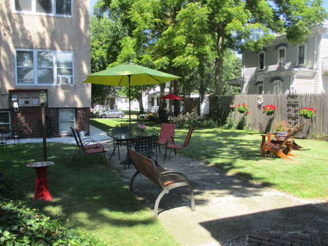 Second dining area