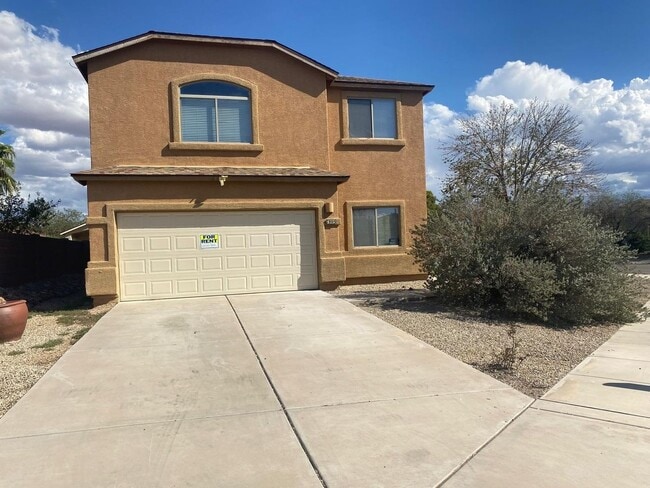 7805 S Hidden Places Loop, Tucson, AZ 85756 - photo 2