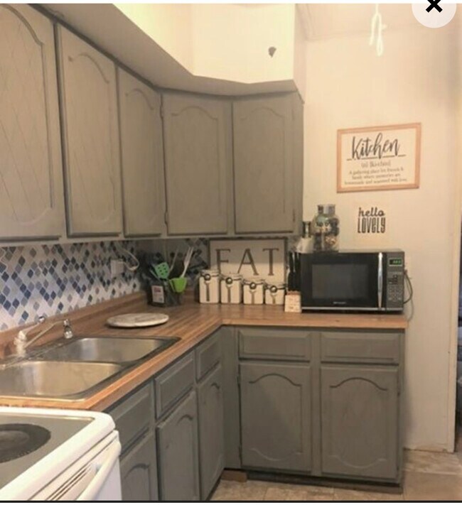 381 Alena St, Wabash, IN 46992 - photo 5