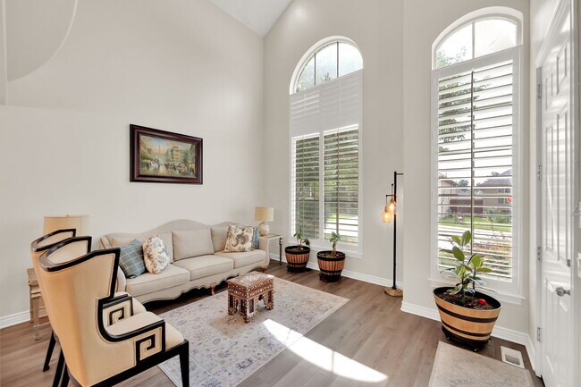 7187 S Villandrie Ln, Salt Lake City, UT 84121 - photo 6