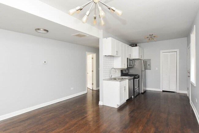 3301 N Harding Ave unit 1, Chicago, IL 60618 - photo 5