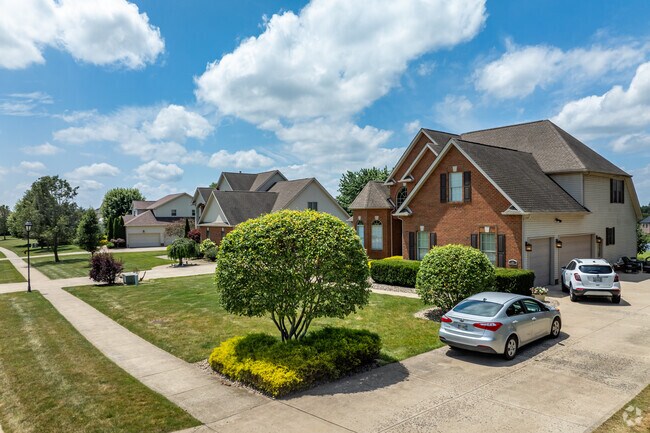 Find yourself a New Traditional home on a larger lot in Columbiana.