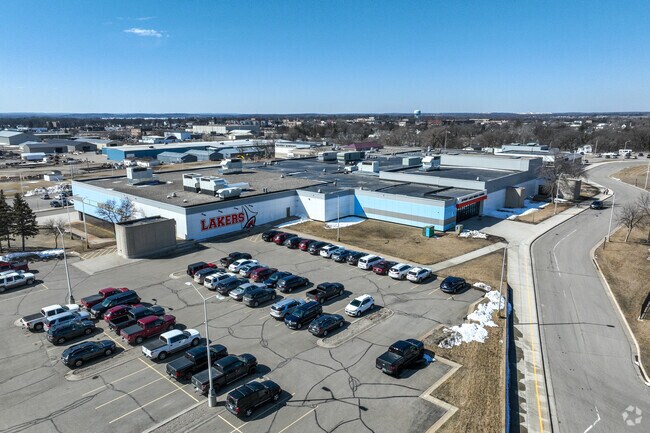 Detroit Lakes Middle School