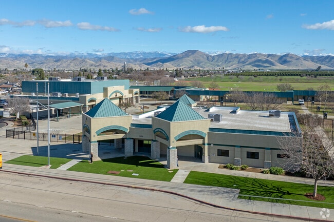 The entrance to Citrus Middle School in Orange Cove.