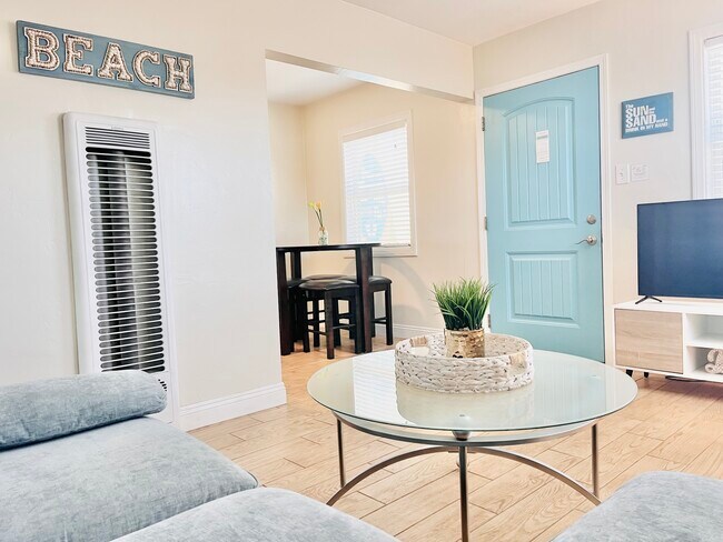 2050 Balboa Ave, San Diego, CA 92109 - photo 4