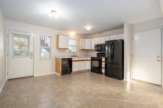 607 Trinity Dr unit 1, Caledonia, MI 49316 - photo 5