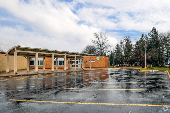 Glendale School, Bedford