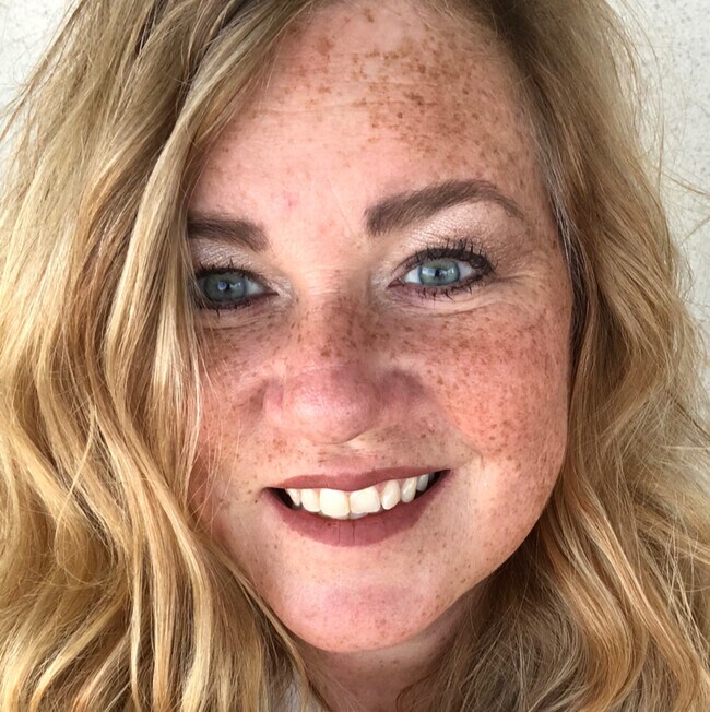 Julia Smith