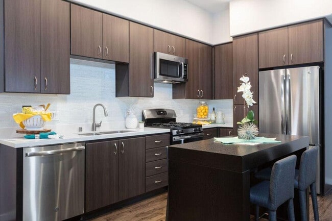 300 Railway Ave unit ID1266226P, Campbell, CA 95008 - photo 4