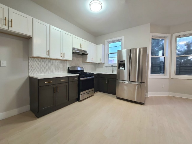 179 S 7th St unit 3, Newark, NJ 07103 - photo 2