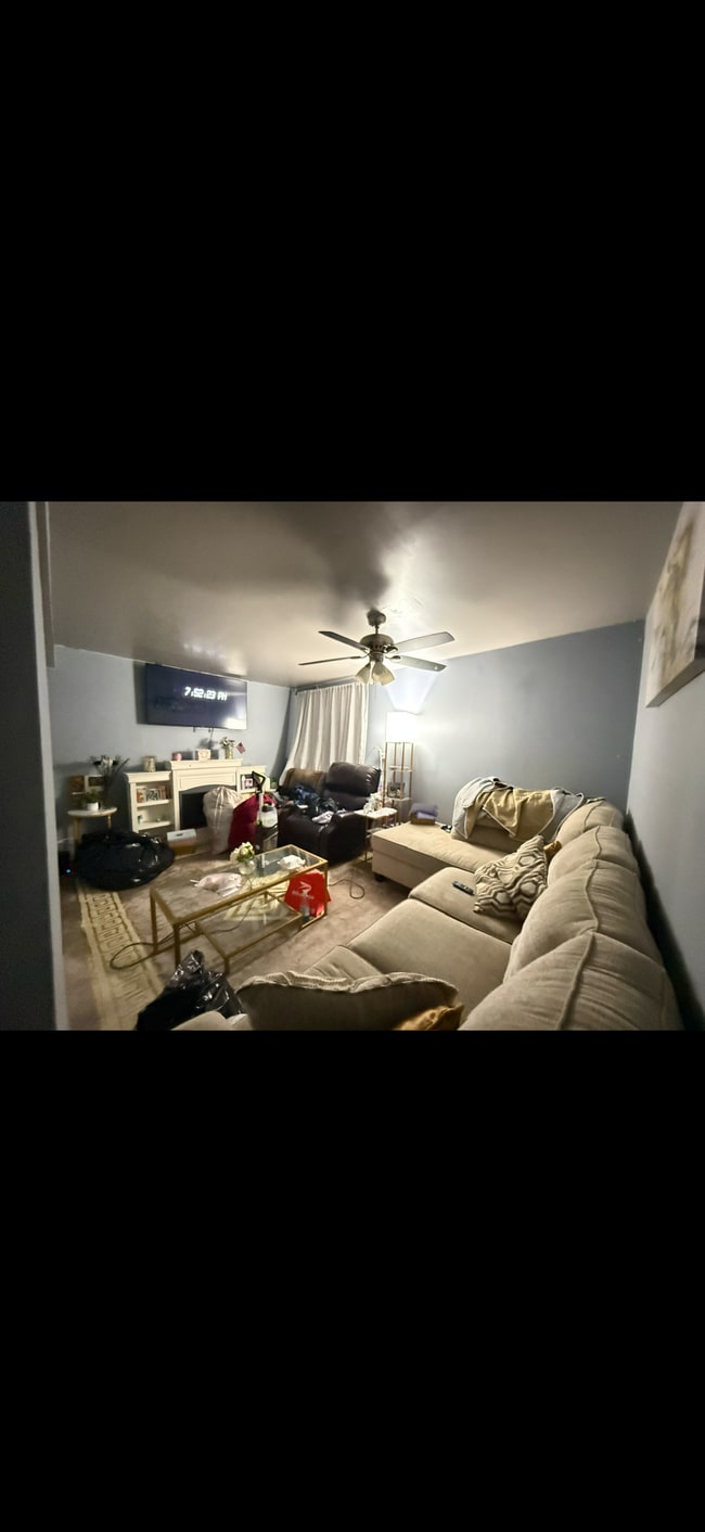 13427 135th Ave, South Ozone Park, NY 11420