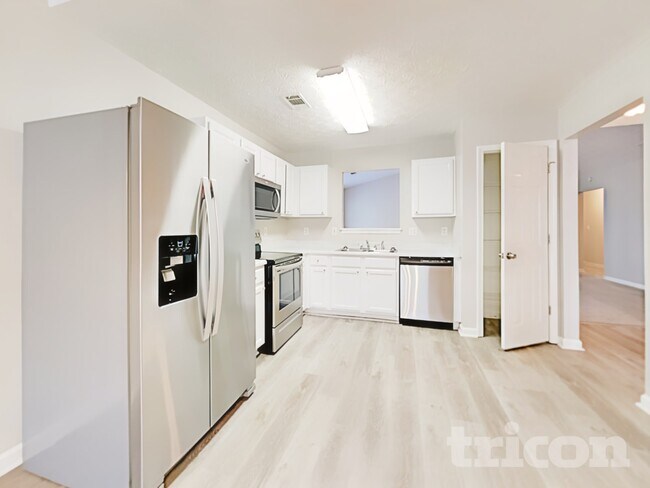 7020 Setters Way, Lithonia, GA 30038 - photo 6