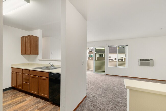 Riverview Collection - 275, Coeur D'Alene, ID 83814 - photo 7