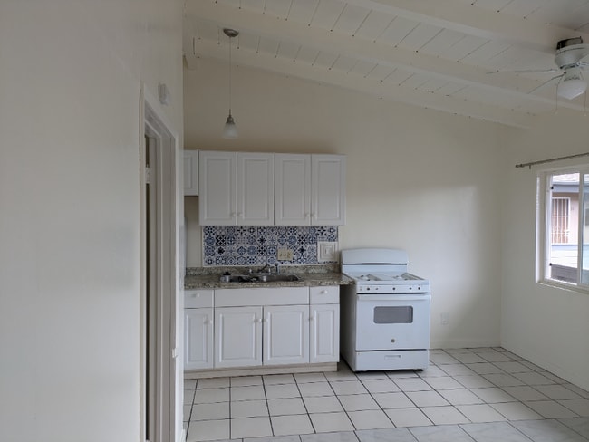 7002 Linda Vista Rd unit 27, San Diego, CA 92111 - photo 6