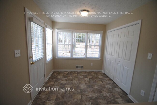 1515 Summit Chase Dr SW, Snellville, GA 30078 - photo 5