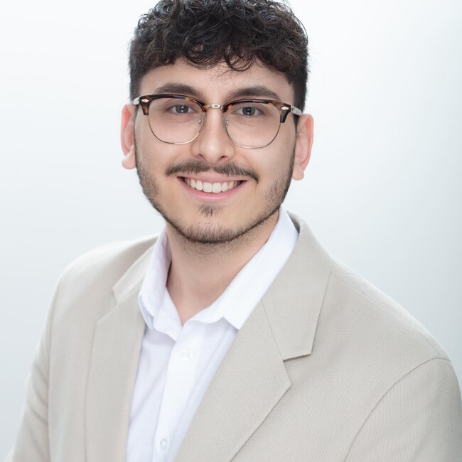Agent Photo