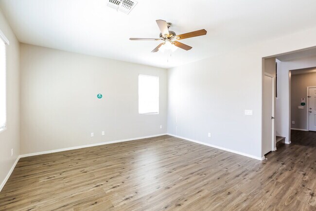 6409 S 69th Glen, Laveen, AZ 85339 - photo 5