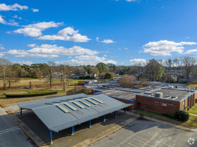 Machen Elementary School