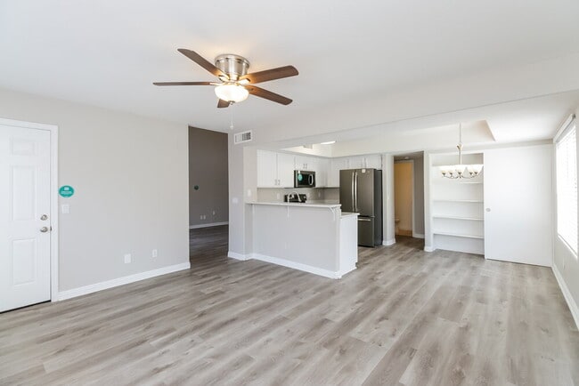 1012 N Blackstone Dr, Chandler, AZ 85224 - photo 7