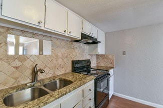 1400 Cherry Dr, Arlington, TX 76013