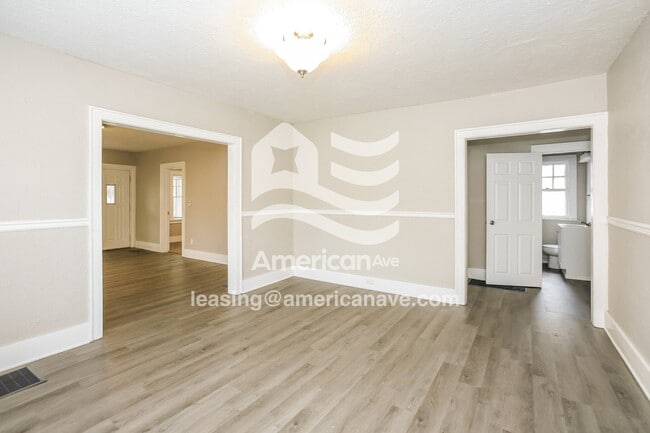 202 E Ewing Ave, South Bend, IN 46613 - photo 6