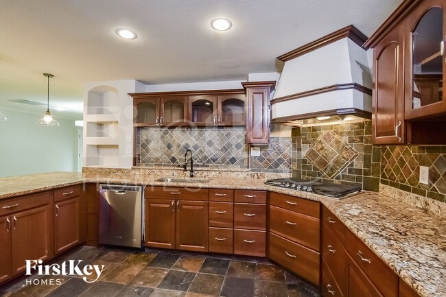 321 Redstone St, Las Vegas, NV 89145 - photo 5